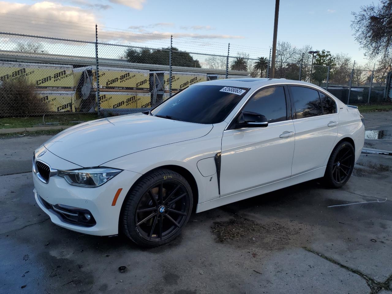 Bmw 330e (2017)