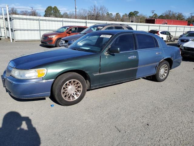 Lincoln Towncar (2000)