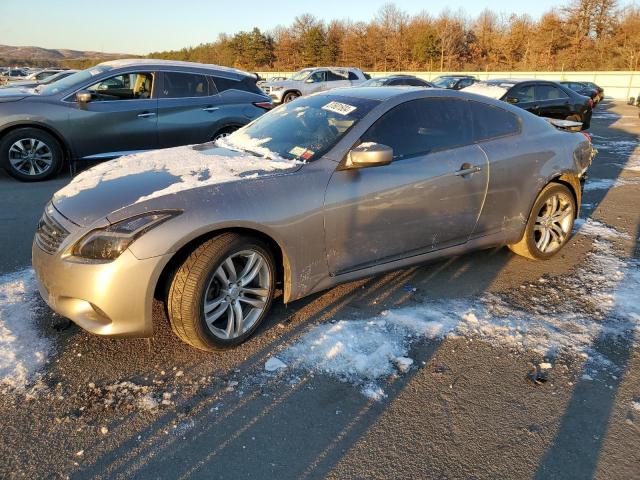 Infiniti G37 (2009)