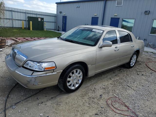 Lincoln Towncar (2007)