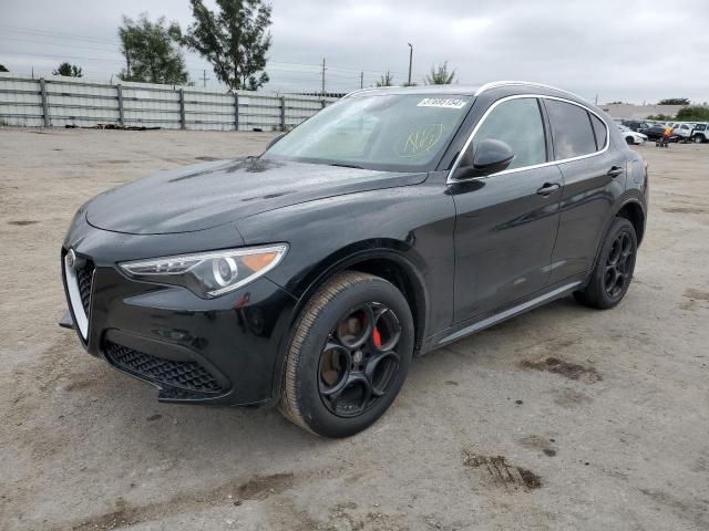 Alfa-romeo Stelvio (2018)