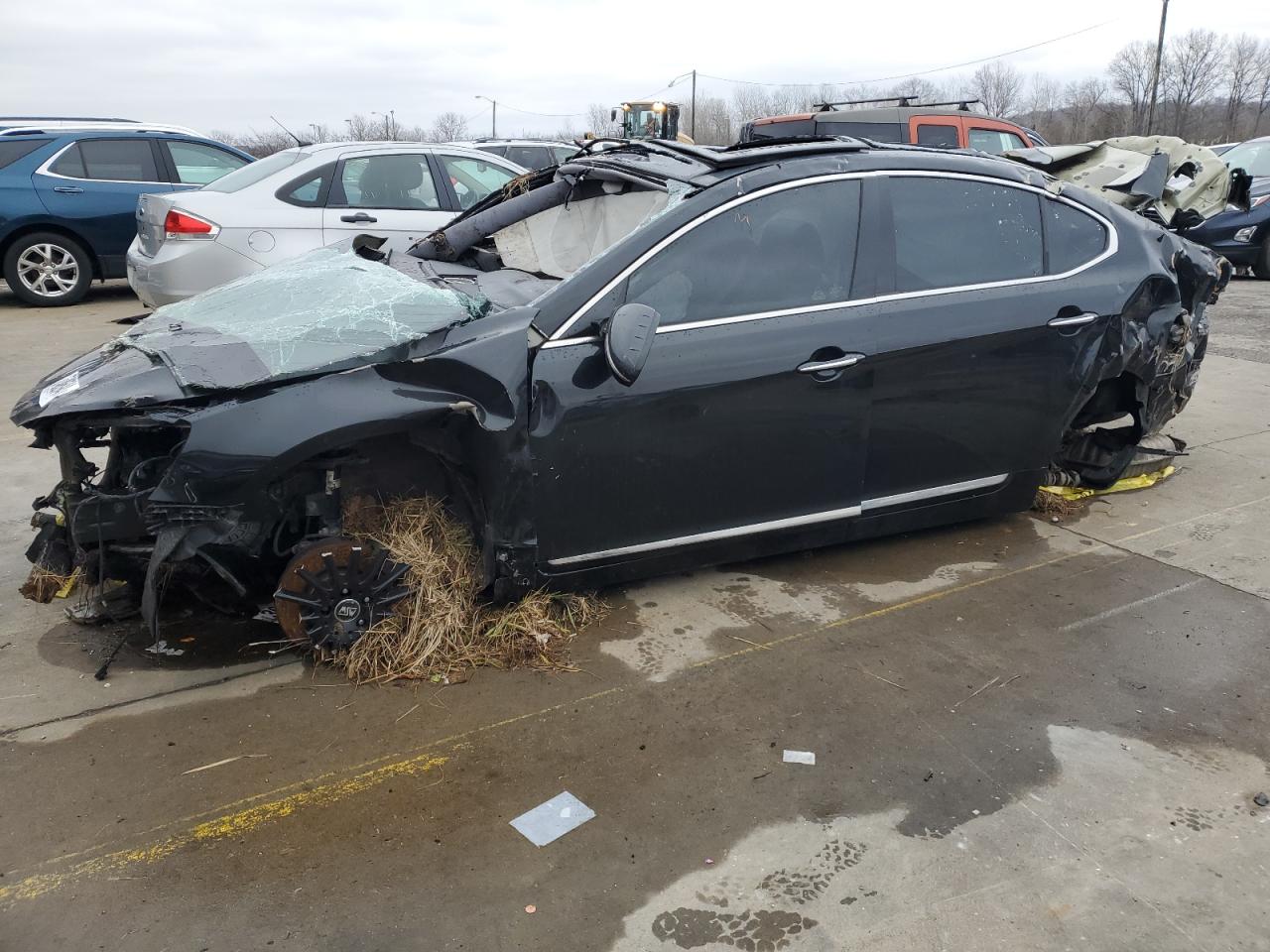 Kia Cadenza (2015)