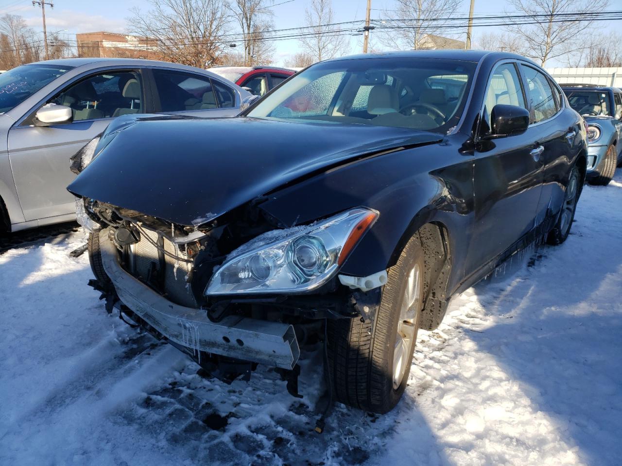 Infiniti M (2013)