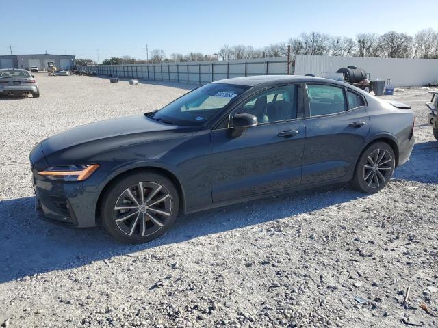 Volvo S60 b5 mom (2022)