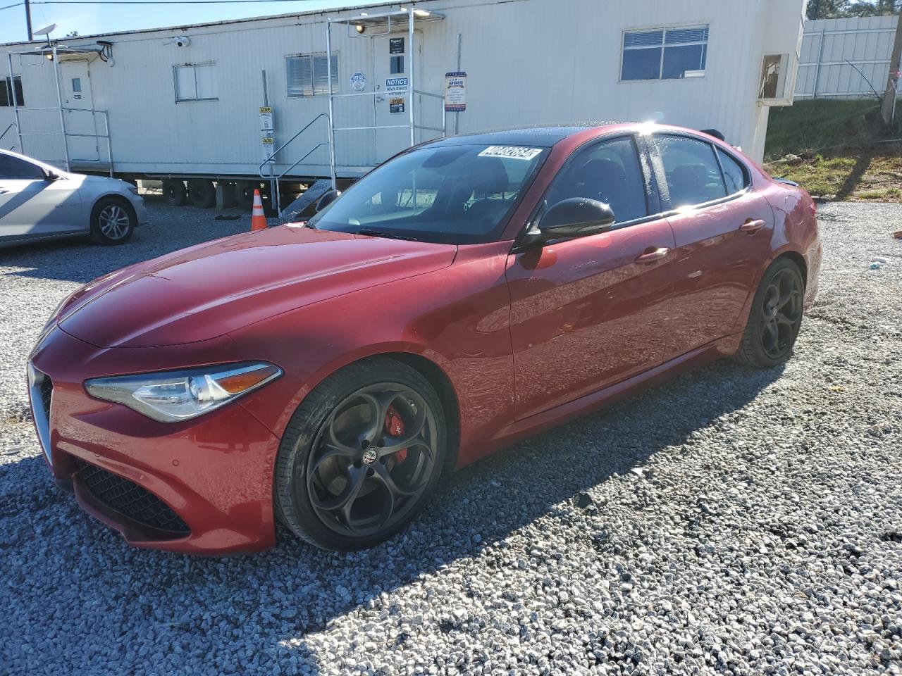 Alfa-romeo Giulia (2018)
