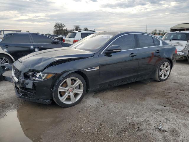 Jaguar Xe (2017)