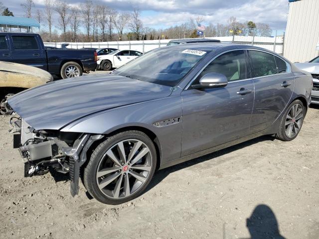 Jaguar Xe (2020)