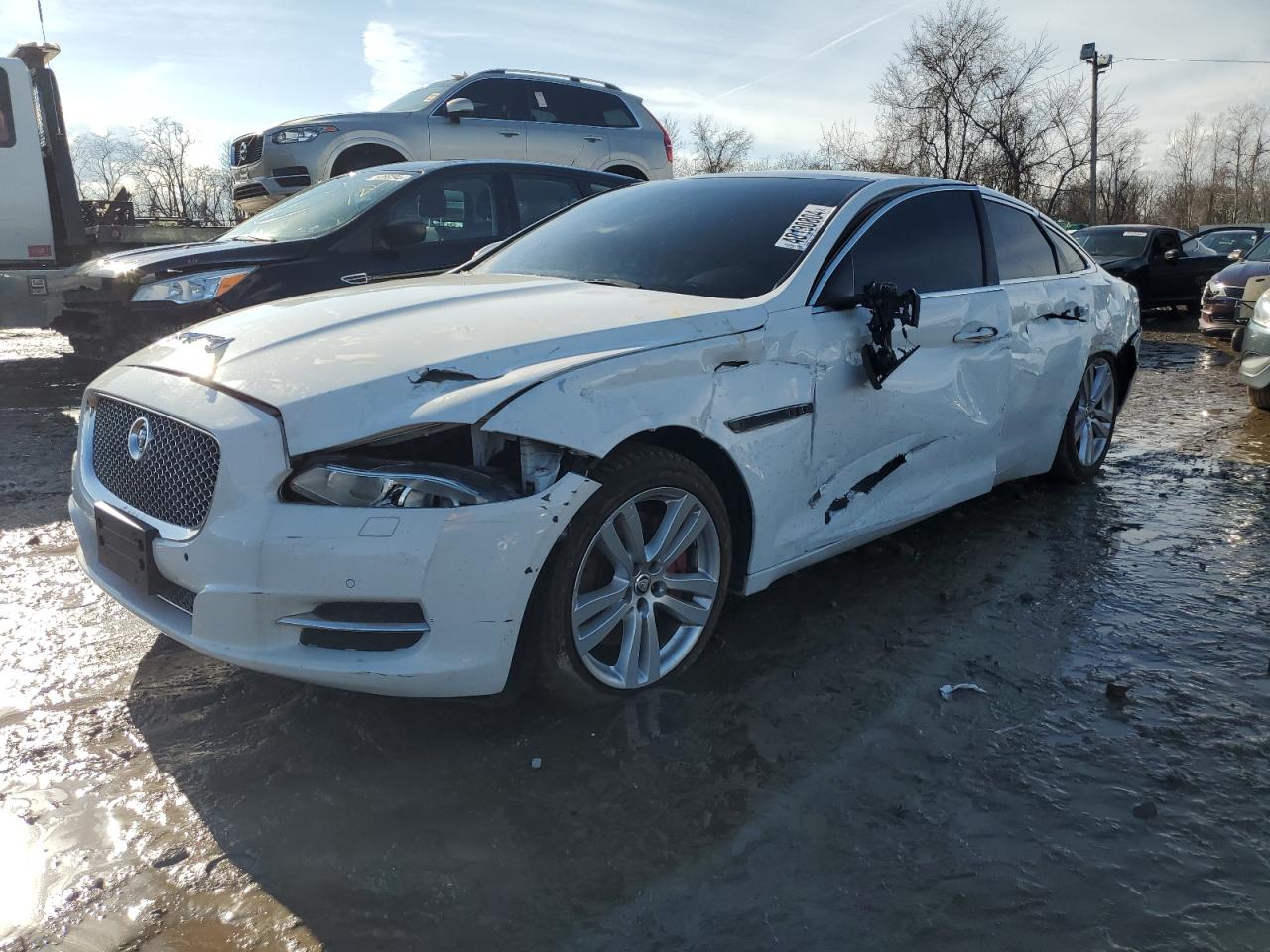 Jaguar Xj (2013)