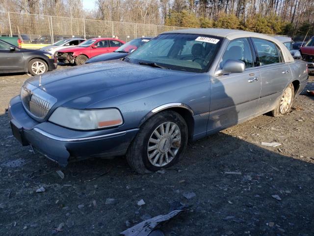Lincoln Towncar (2004)
