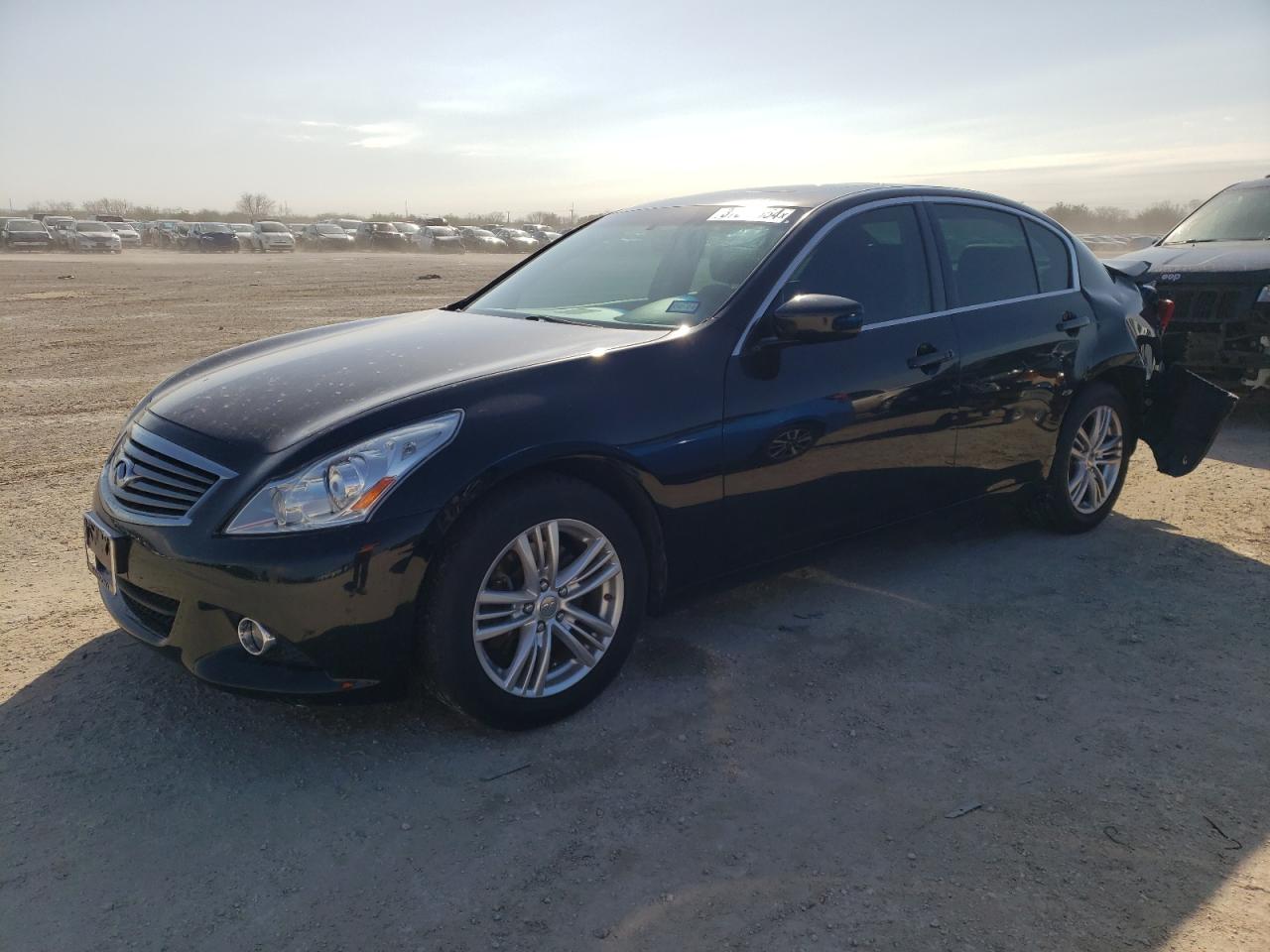 Infiniti G (2013)