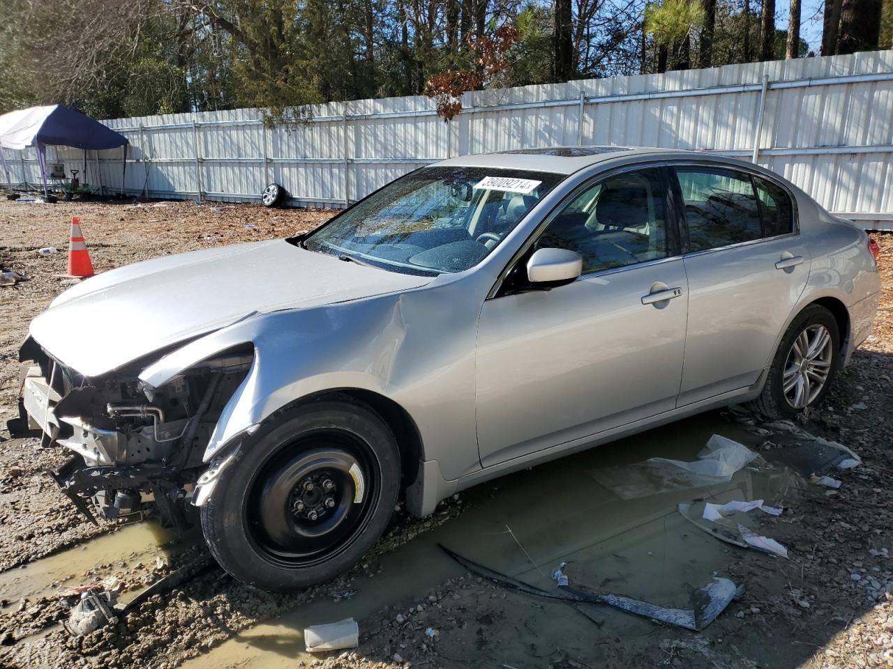 Infiniti G (2013)