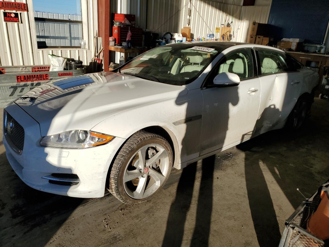 Jaguar Xj (2015)