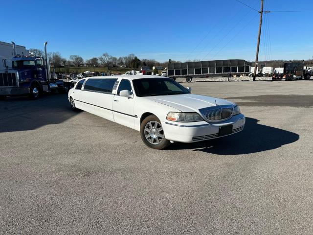 Lincoln Towncar (2006)