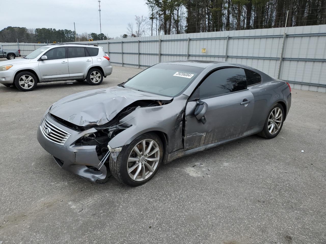 Infiniti Q60 (2014)