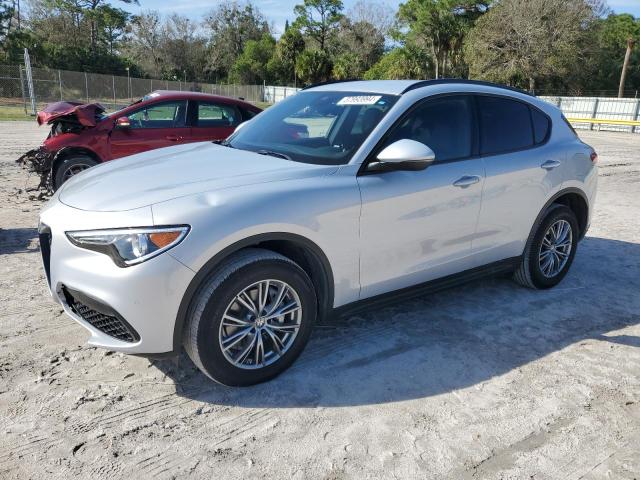 Alfa-romeo Stelvio (2022)