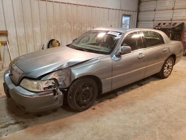 Lincoln Towncar (2006)