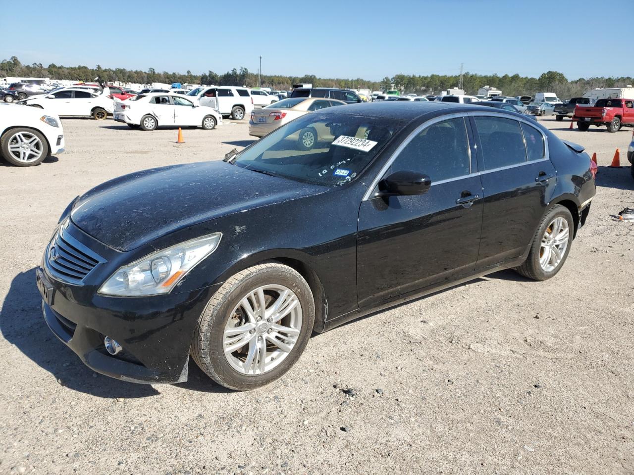 Infiniti G (2012)
