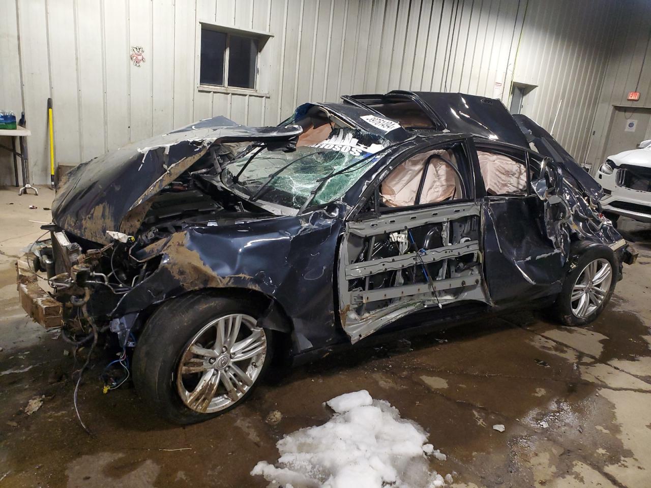 Infiniti G (2013)