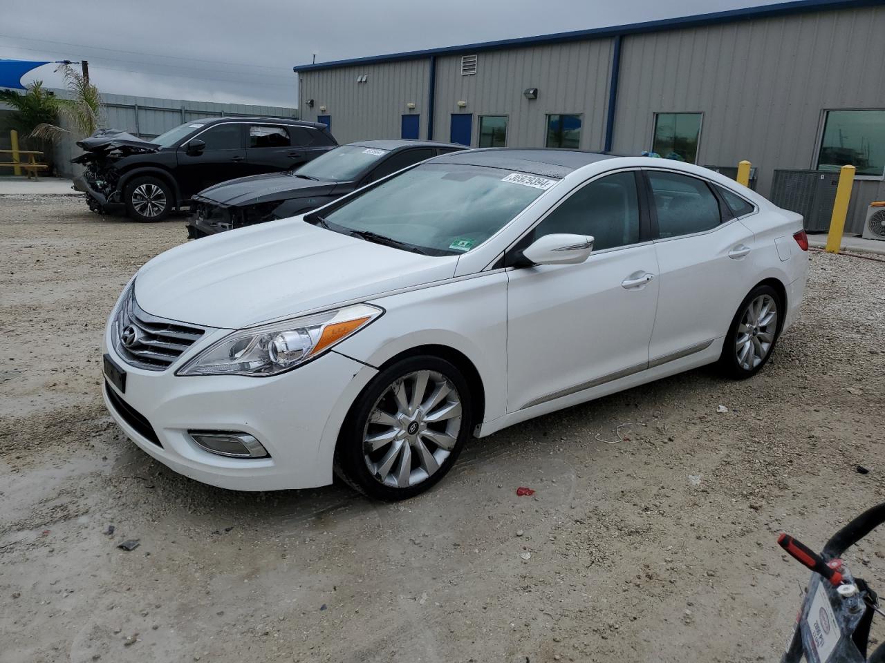 Hyundai Azera (2012)