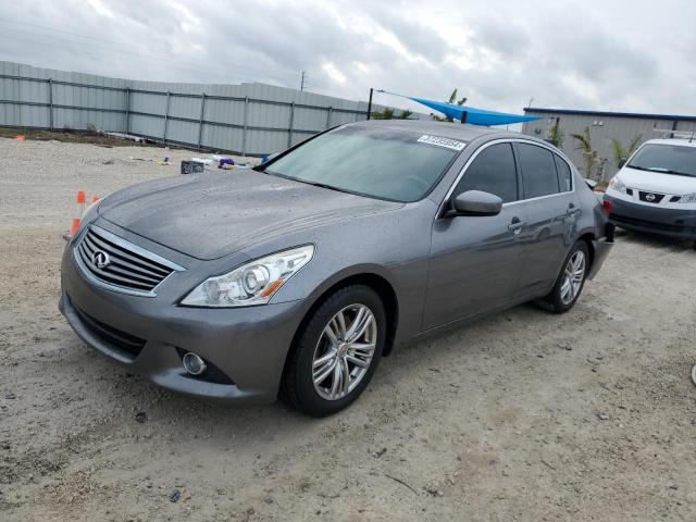 Infiniti G37 (2013)