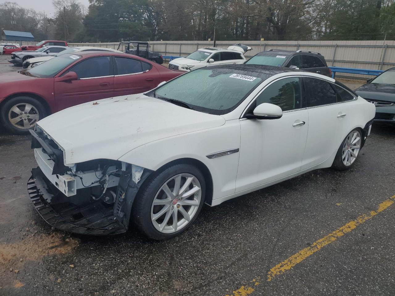 Jaguar Xj (2015)