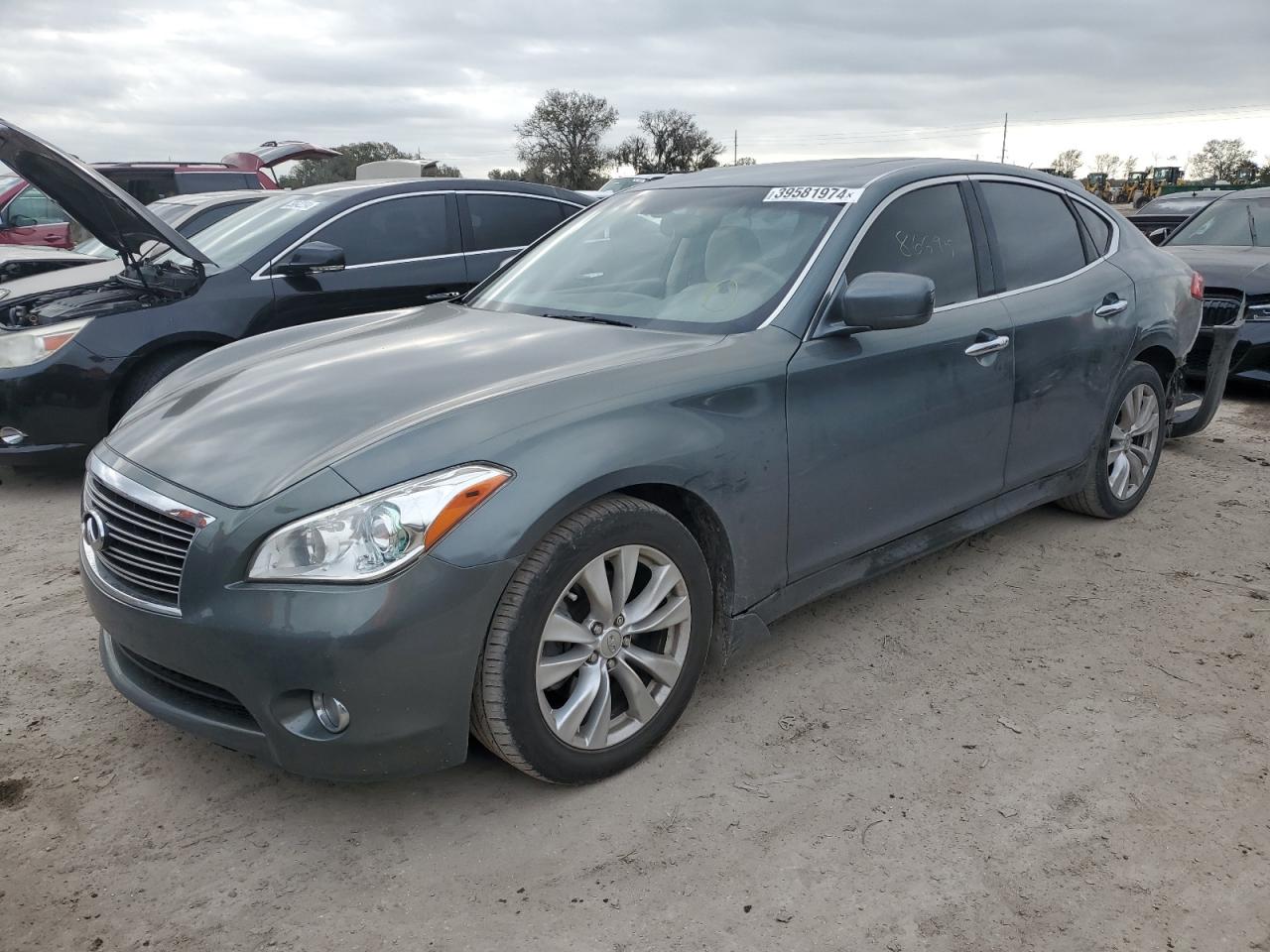 Infiniti M (2011)