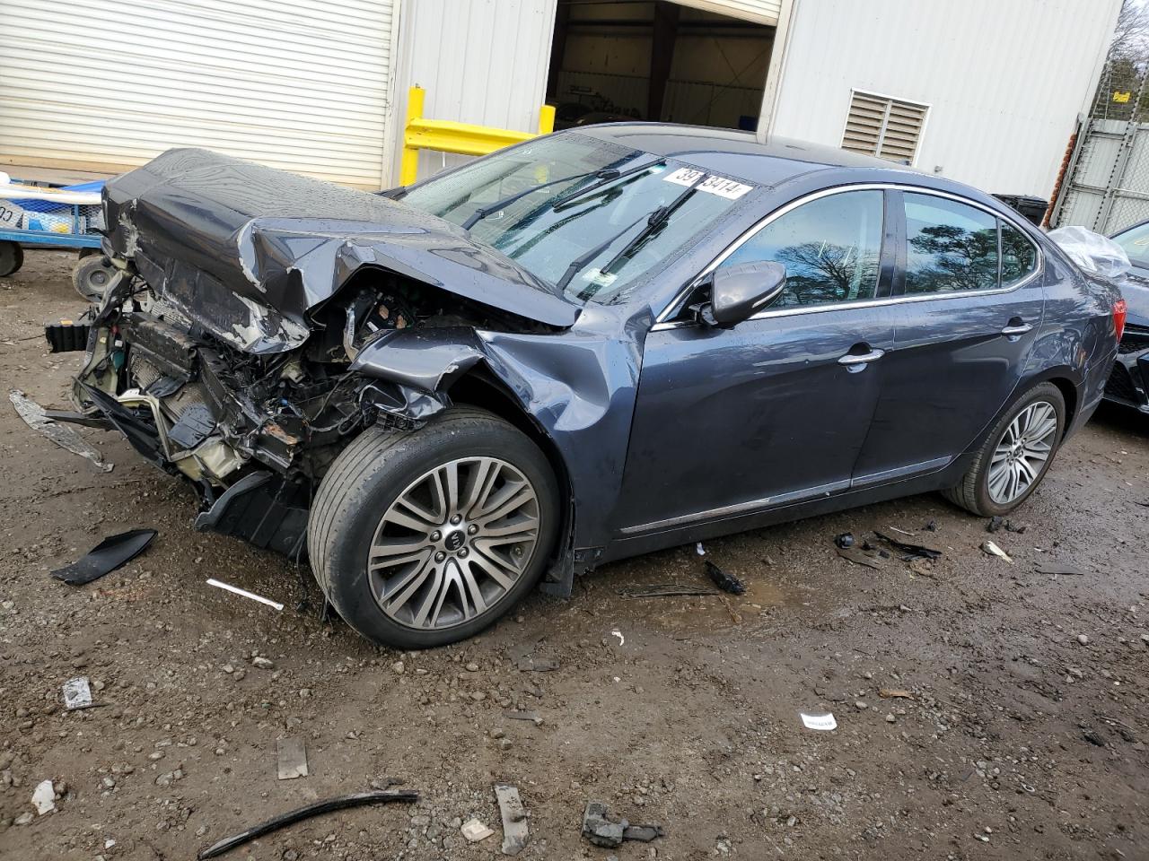Kia Cadenza (2015)