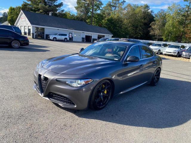 Alfa-romeo Giulia (2017)