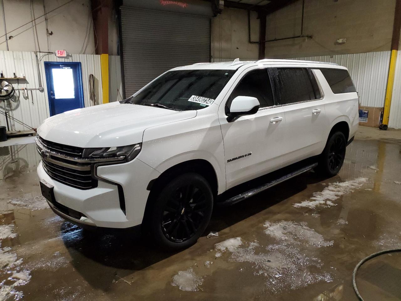 Chevrolet Suburban (2021)