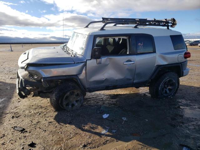 Toyota Fj cruiser (2012)