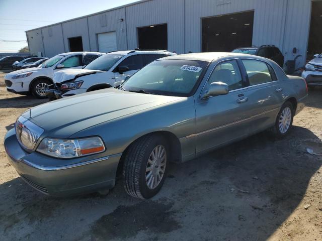 Lincoln Towncar (2004)