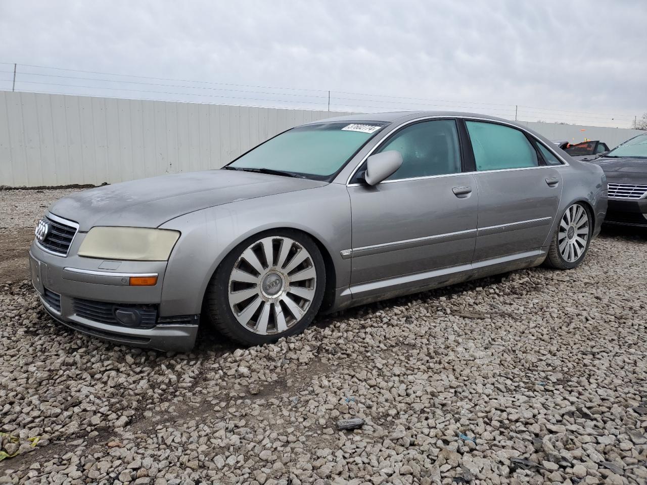 Audi A8 (2004)