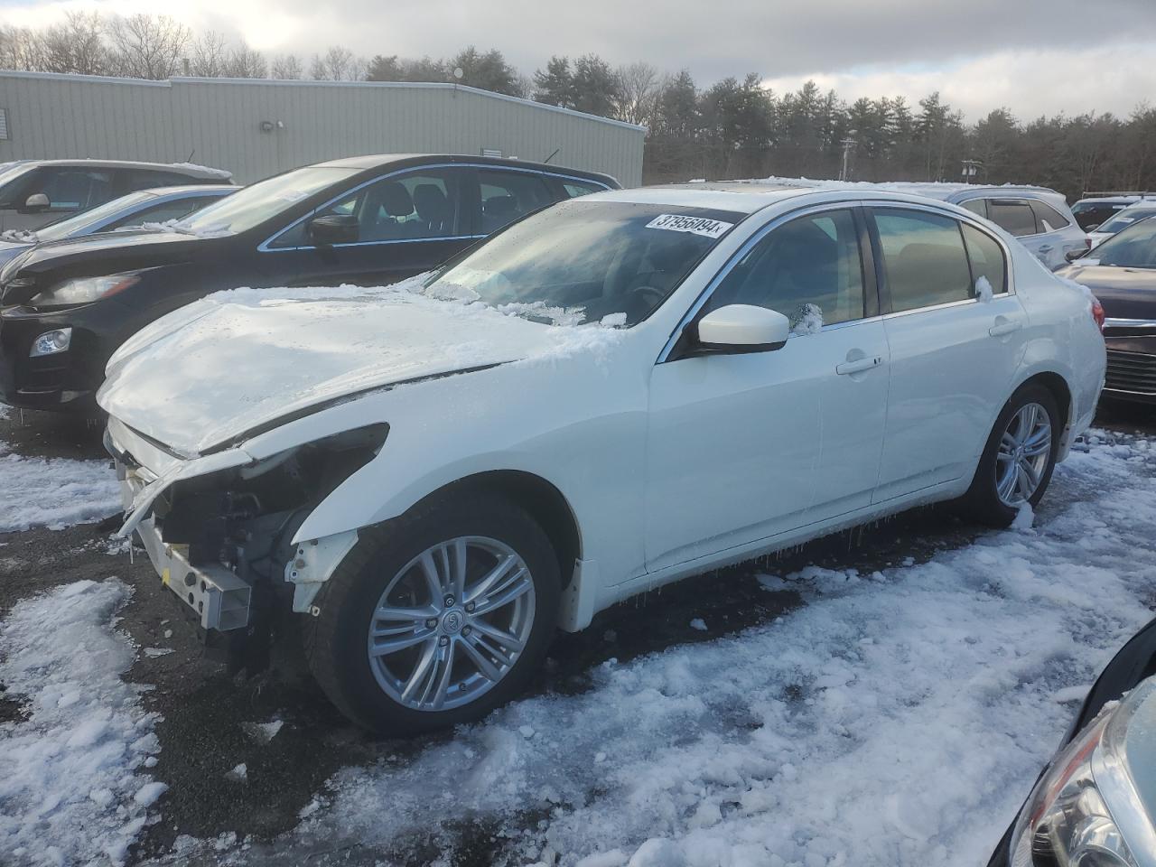 Infiniti G (2013)