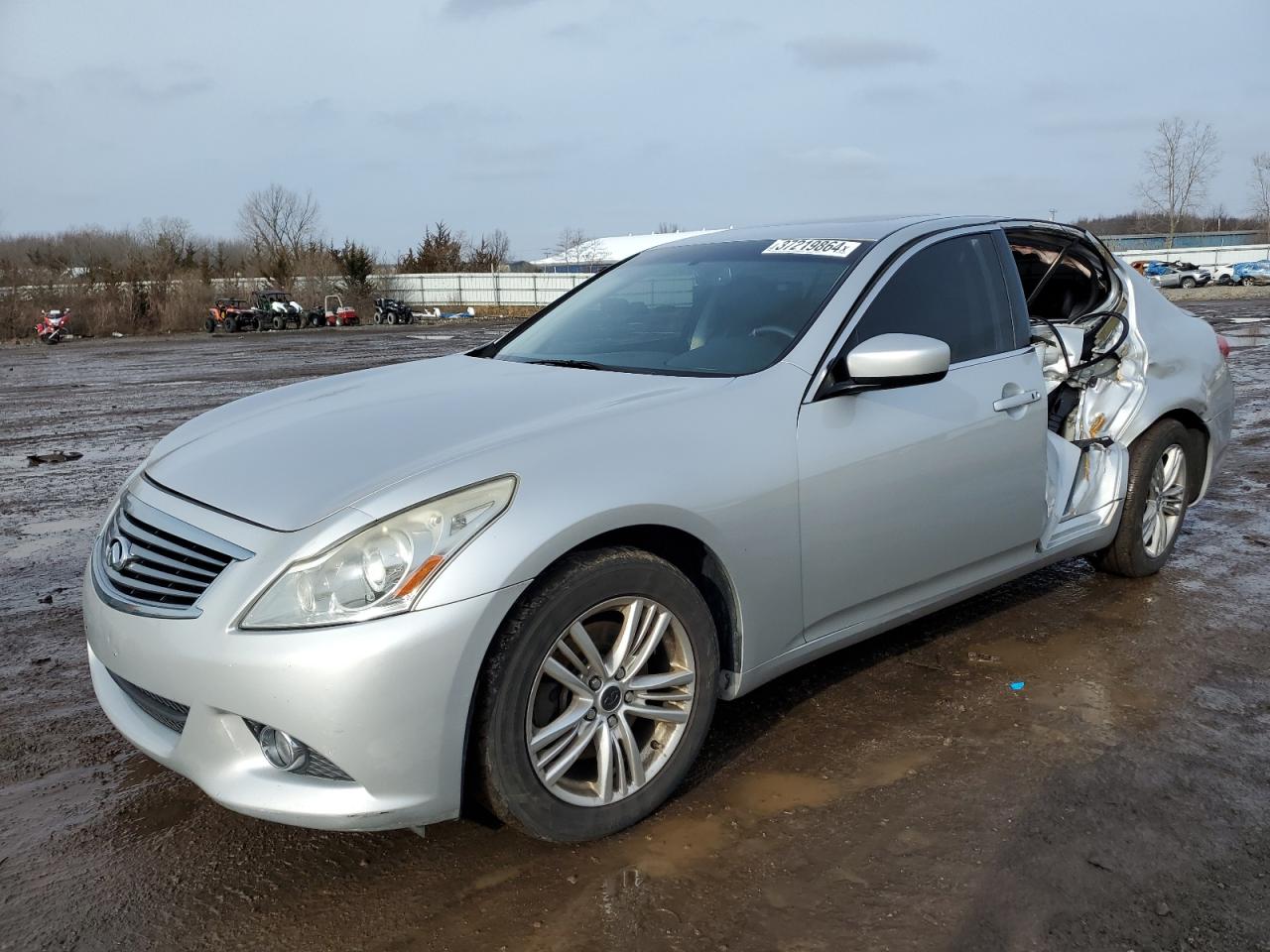 Infiniti G (2011)