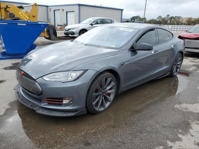 Tesla Model s (2013)