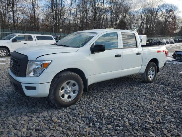 Nissan Titan s (2022)