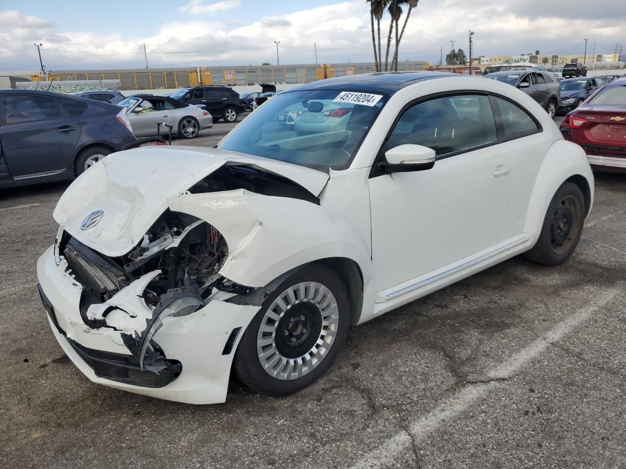 Volkswagen Beetle (2015)