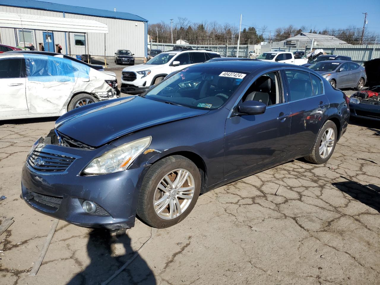 Infiniti G (2012)