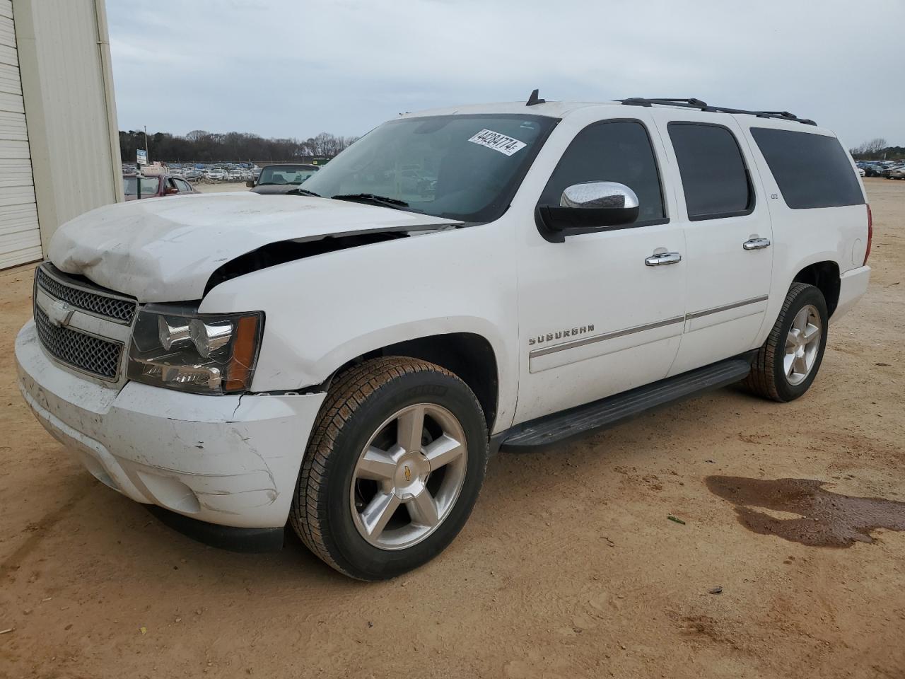 Chevrolet Suburban (2013)