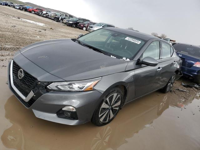 Nissan Altima sv (2019)
