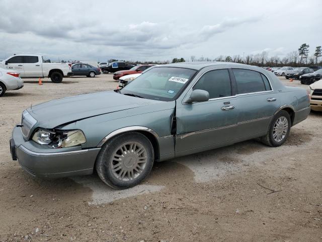 Lincoln Towncar (2006)