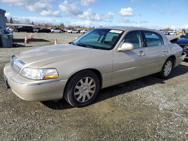 Lincoln Towncar (2011)