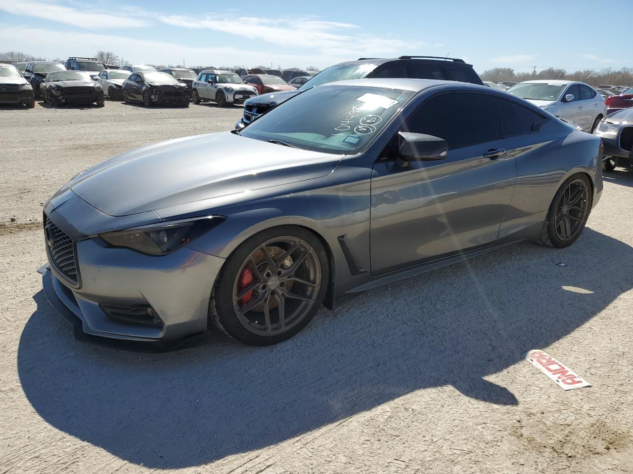 Infiniti Q60 (2017)