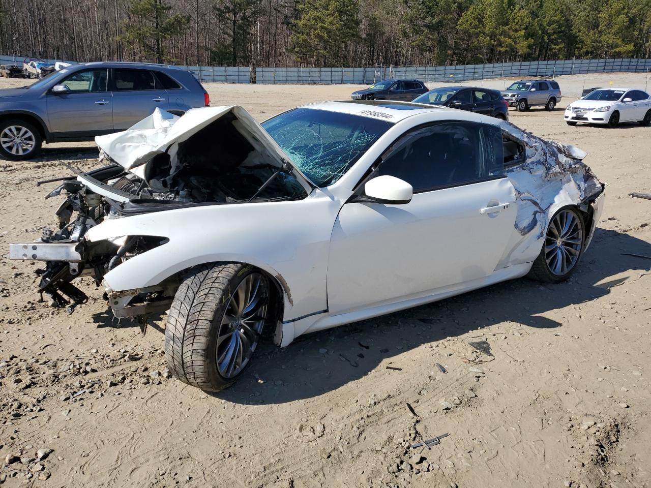 Infiniti G (2013)