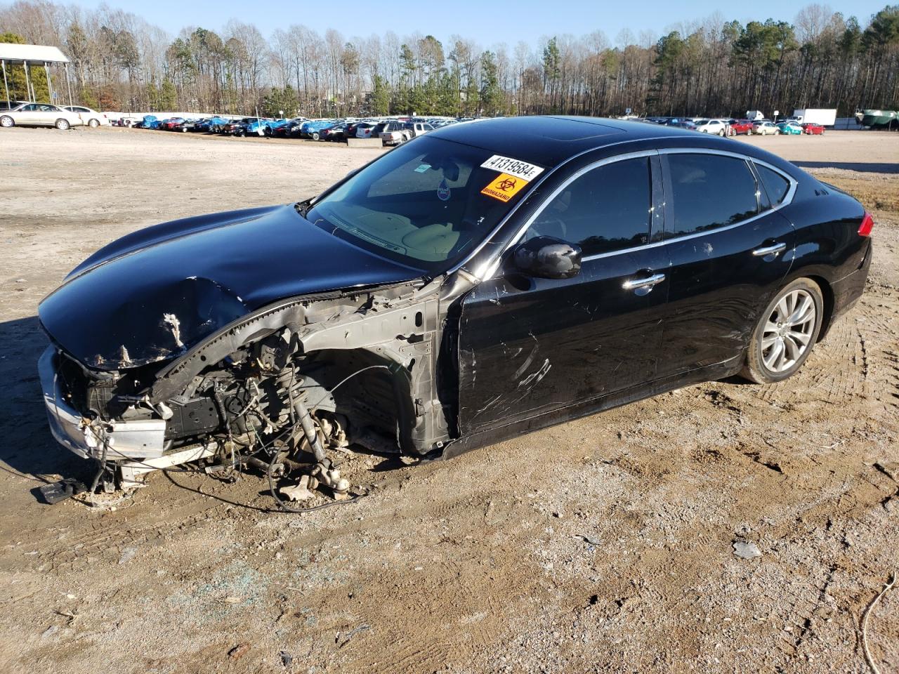 Infiniti M (2012)