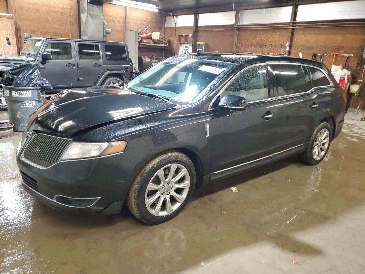 Lincoln Mkt (2013)