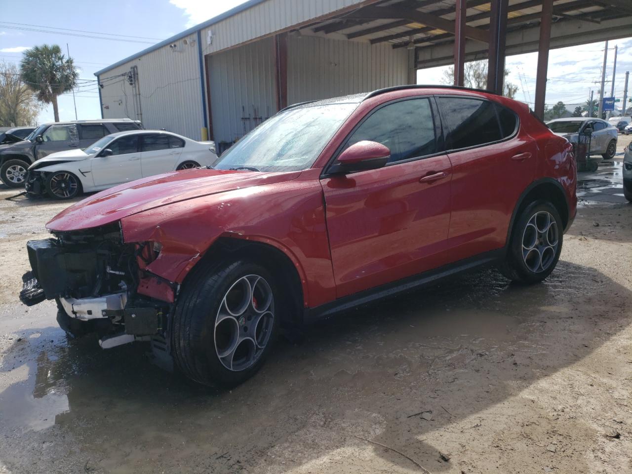 Alfa-romeo Stelvio (2018)