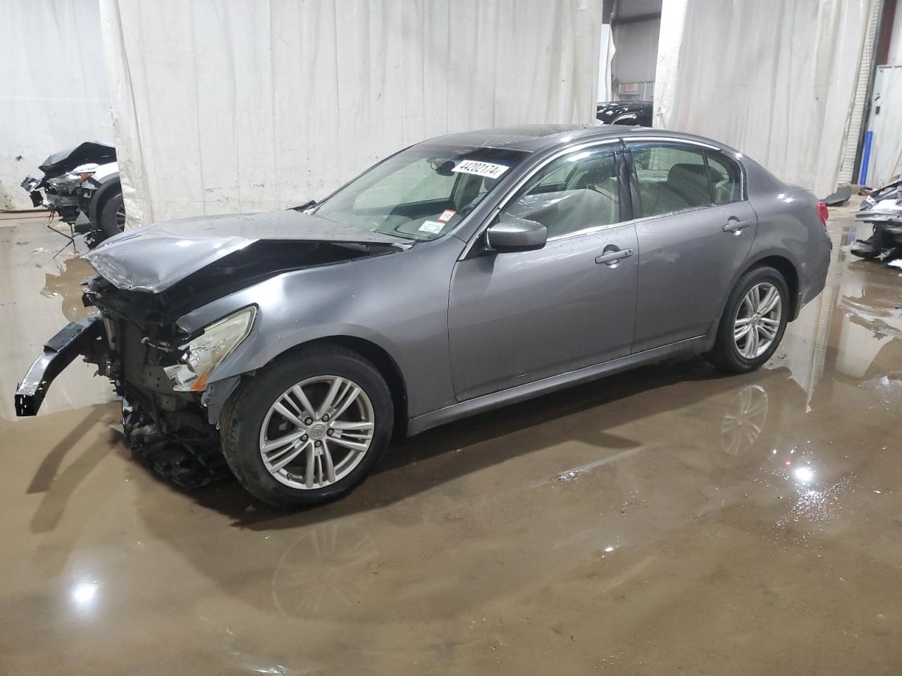 Infiniti G (2011)
