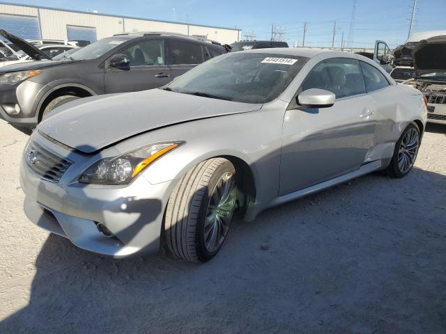 Infiniti G37 (2013)