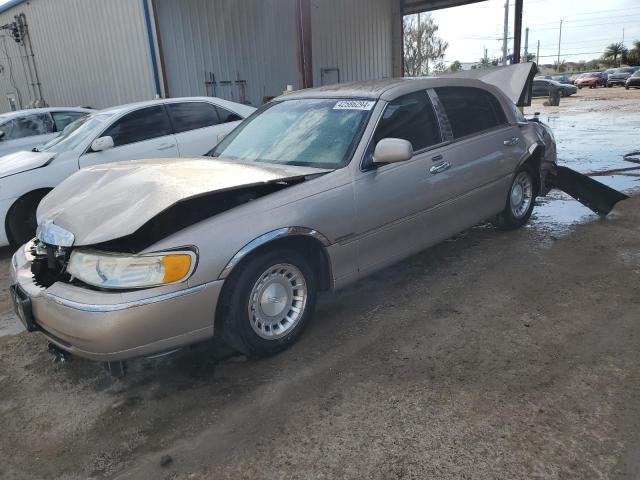 Lincoln Towncar (2002)